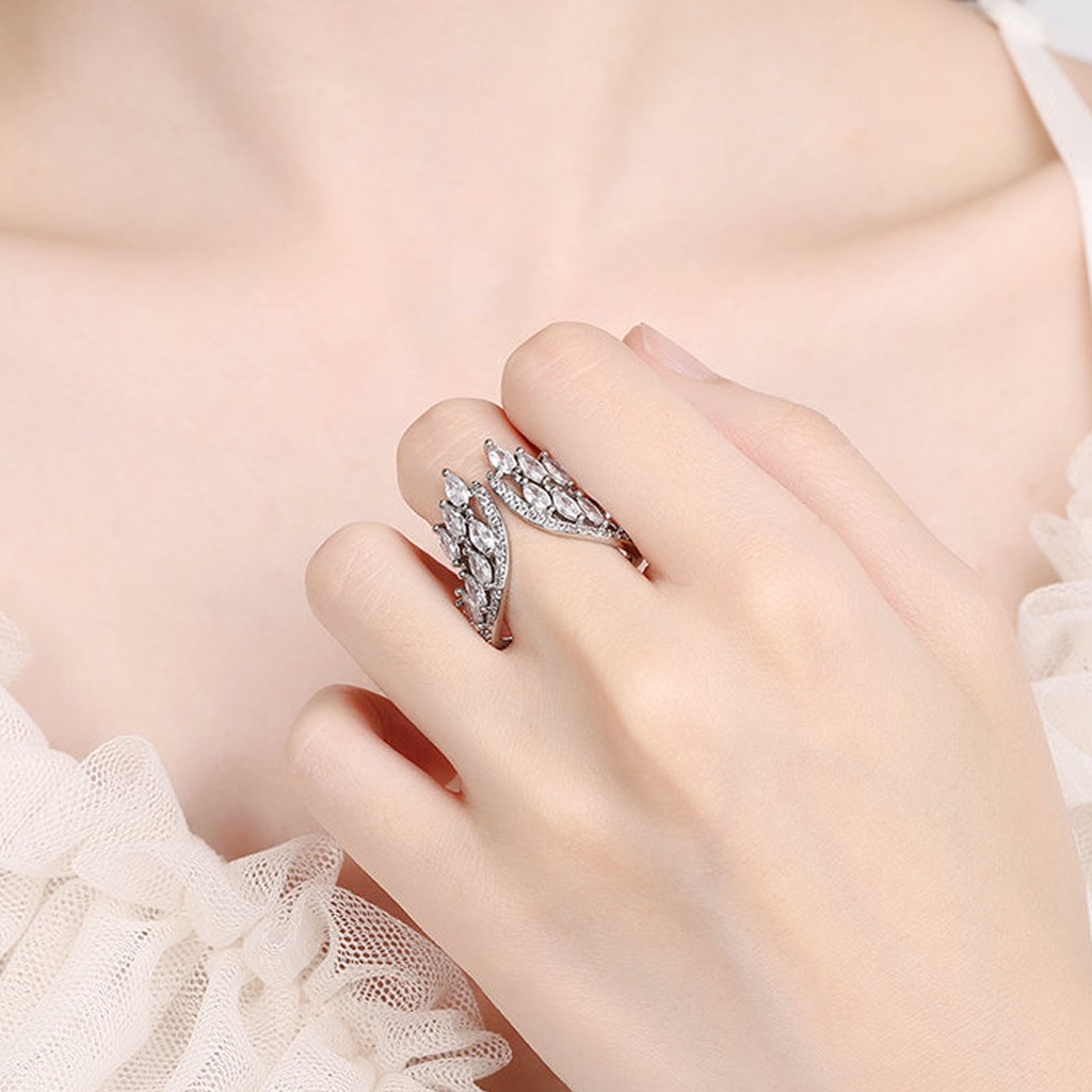 Hu Hu Hu Hu Hu Alat Bantu Pasang Kacamata♡ Cincin Model Terbuka Desain Sayap Berkilau Untuk Pertunangan