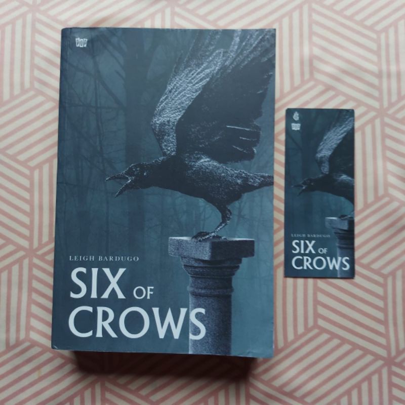 (preloved) Novel Six Of Crows (Six Of Crows duologi #1)