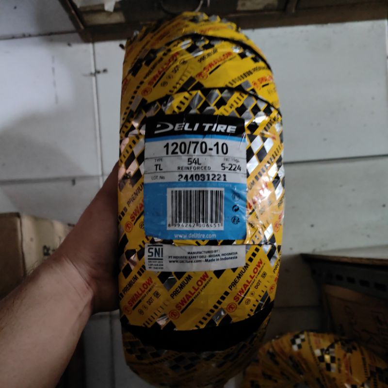 Ban luar swallow tubeless 120 70 10 s224