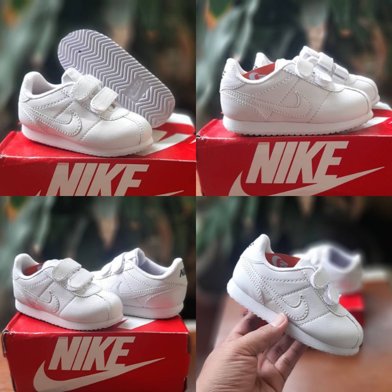 Sepatu anak full putih / sepatu sneaker anak laki anak perempuan perekat