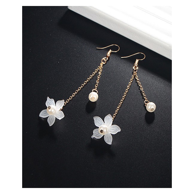 LRC Anting Gantung Fashion Flower Shape Decorated Earrings