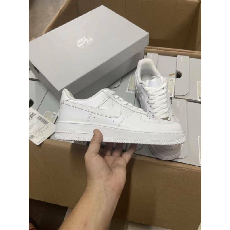 sepatu nike air force 1 low triple white original
