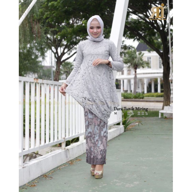 IndahKebaya | SETELAN KEBAYA MODERN / KEBAYA  TUNIK BROKAT MODEL MENCENG / CREM HIJAU BOTOL GOLD ABU