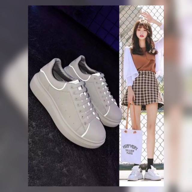 Sepatu Fashion White Reflective Bisa Nyala