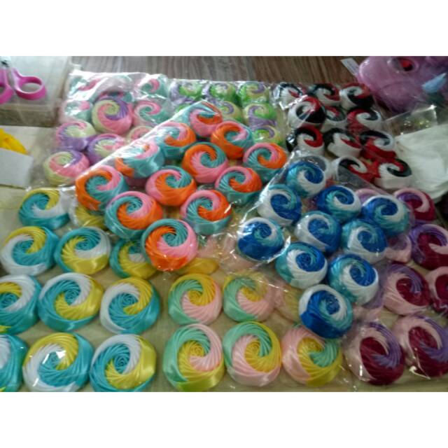 

Aplikasi kincir 3 warna 4,5cm (1lusin)