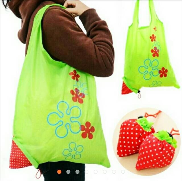 Tas Lipat Strawberry / Baggu Shopping Bag / Tas Belanja