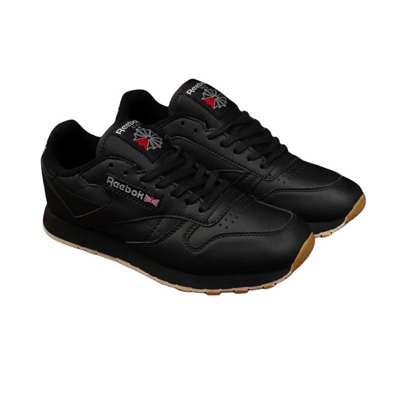 reebok old running shoes