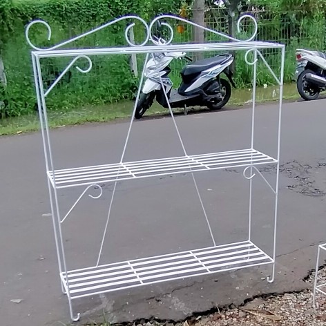 Rak Tanaman - Rak Besi Tanaman Hias 3Susun