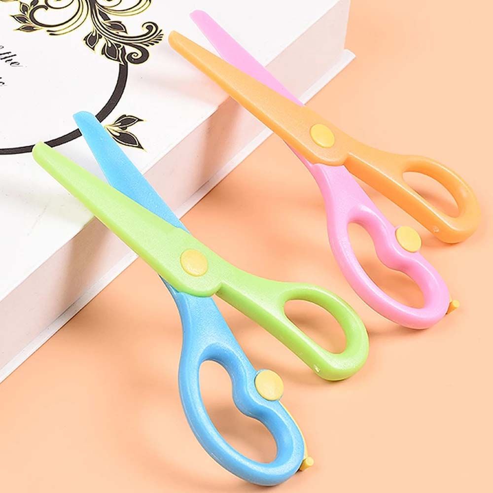 ELEGANT Mini Round Head Scissors Kindergarten Plastic Scissors Paper Cutting DIY Tool Shear Album Scrapbook Photo Cut Handicraft School Supplies Safety Art Scissors/Multicolor