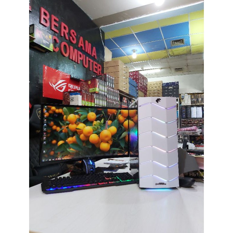 PC gaming  i7  VALORANT~ PUBG ~ GTA V ~ editing render  MONITOR full set SIAP PAKAI