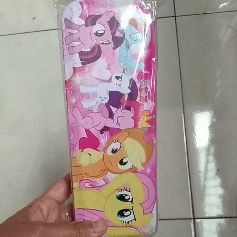 

Tempat pensil seng susun 3