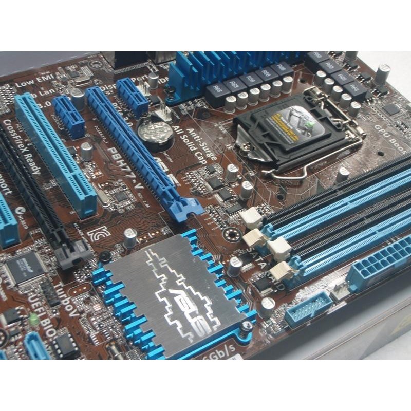 Mainboard H77 Intel Socket 1155 P8H77-V Asus