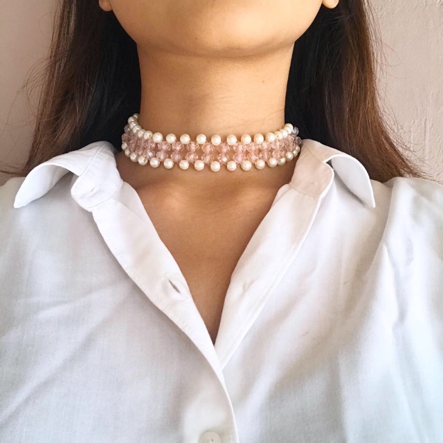 Rosè crystal choker