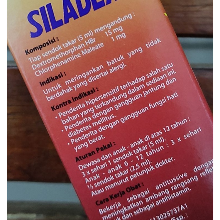 Siladex Antitussive 60 ML / Batuk tidak berdahak / Gatal Tenggorakan / Siladex Merah