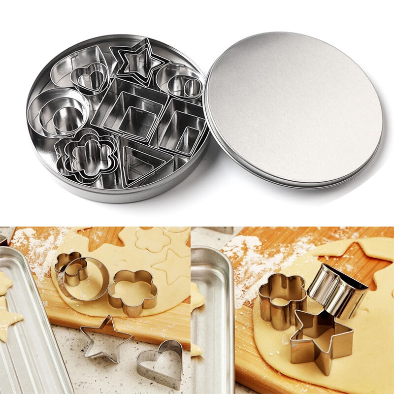 24pcs / set Cetakan Kue Bentuk Hati Bintang Bunga Bahan Stainless Steel Untuk Dapur