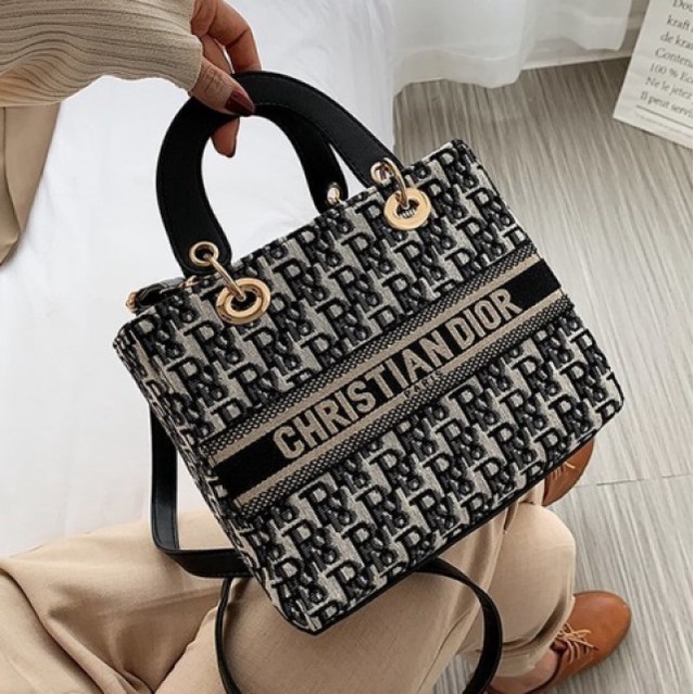 GI 668 CR 7422 LT 1443 ZC 4050 RISCE TAS HAND BAG IMPORT WANITA CEWEK PEREMPUAN JAKARTA BATAM EL 5372 JTF