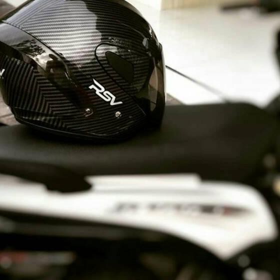 BigSale Helm RSV WindTail Carbon Smoke .,.,.,,,