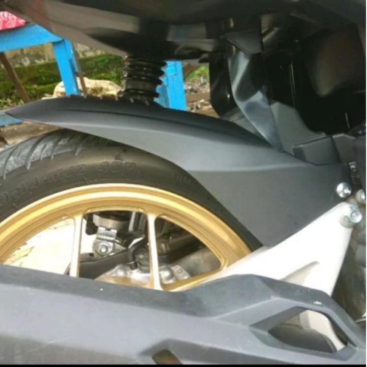 Hugger / Hager Spakbor kolong  Vario  9H0