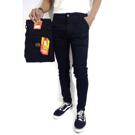 Celana Jeans Pria Panjang Slim Fit Skinny Bahan Premium Softjeans Street Hitam Pekat