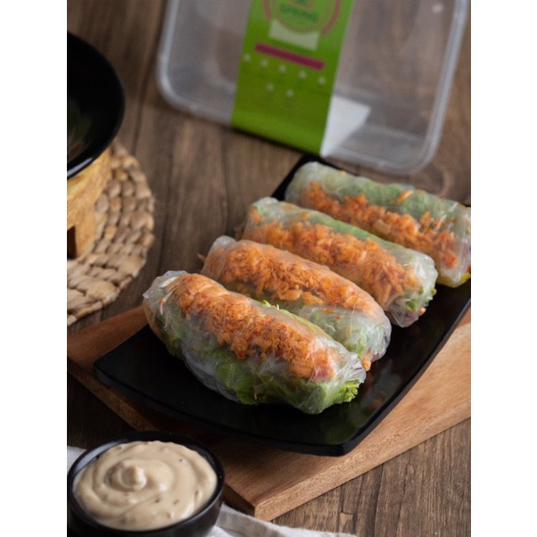 

Paket Sehat Kombo Salad Roll dan Salad Wrap Daging Instant Sampai