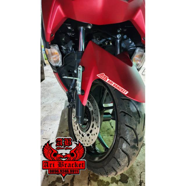 Breket lampu tembak Yamaha Nmax