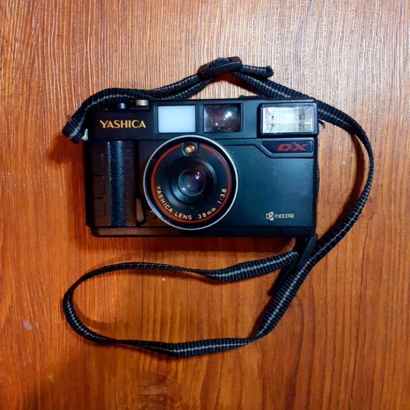 Kamera analog Yashica MF 2 super DX