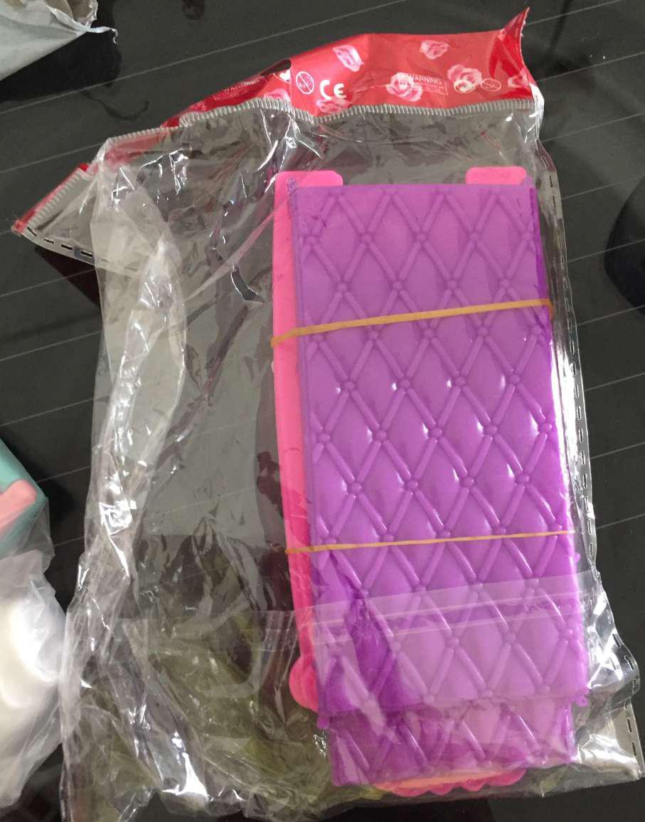 1 Set Tempat Tidur Barbie Dengan Tangga