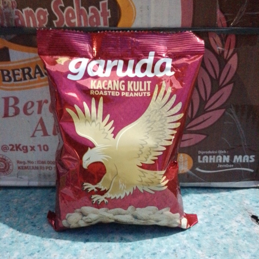 

Kacang Kulit GARUDA - 140 gram