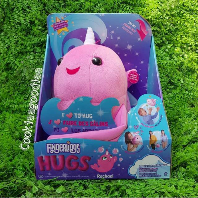 fingerlings hugs