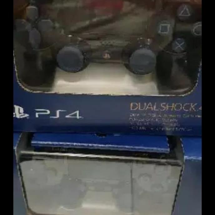 STIK PS4 ORIGINAL 500 MILLION LIMITED EDITION