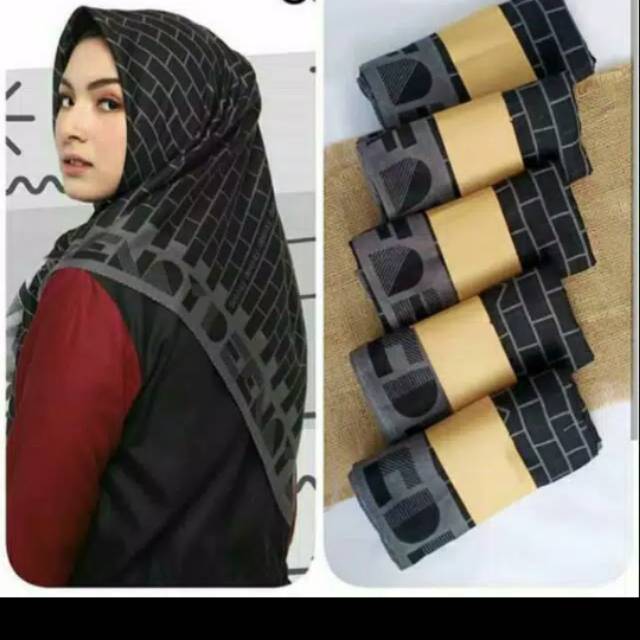 HIJAB SEGI EMPAT VOAL PREMIUM KAYLA BY FATWAN MOTIF DEENAY NATUSHA
