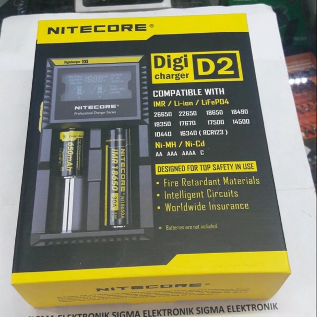 CHARGER NITECORE D2