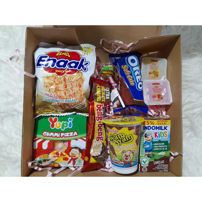 

Parcel Lebaran Anak / Hampers Idul Fitri Anak Tipe 2