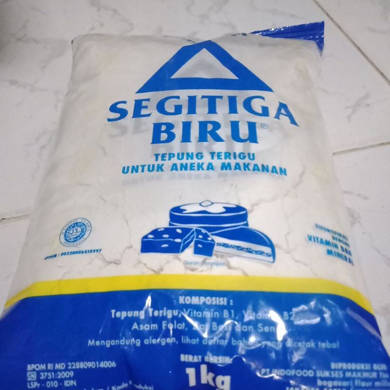 

Segitiga biru 1kg