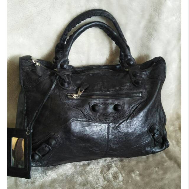 Preloved Tas hitam LikeBalenciaga hand bag