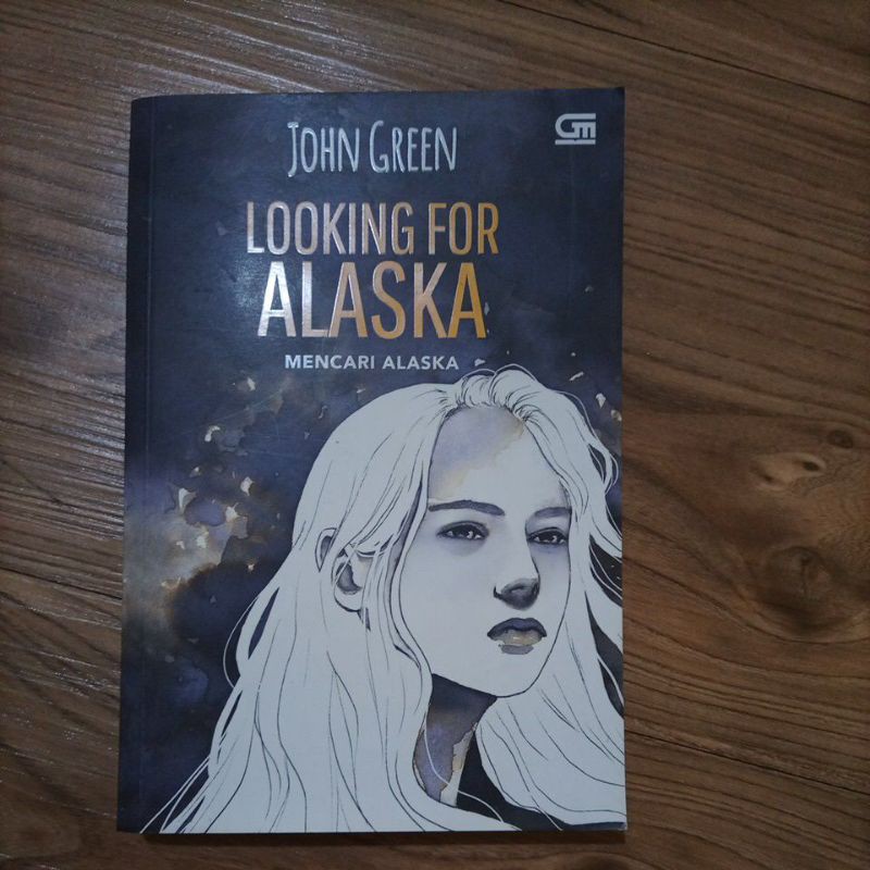 Preloved / Buku Bekas Looking For Alaska