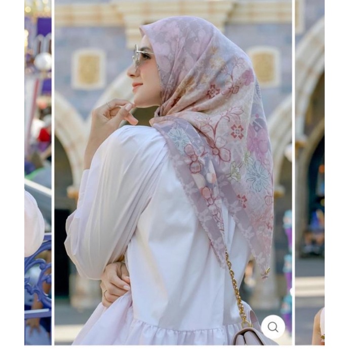 buttonscarves x disney the dream park series viola XL