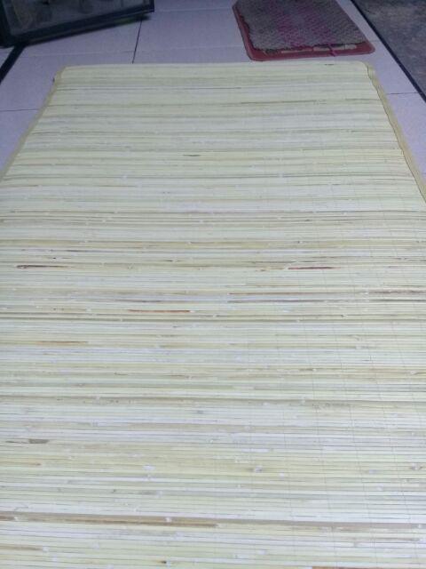 Lampit Rotan 90x180