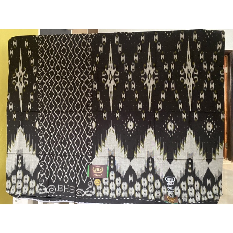 sarung bhs royal full sutra kgn