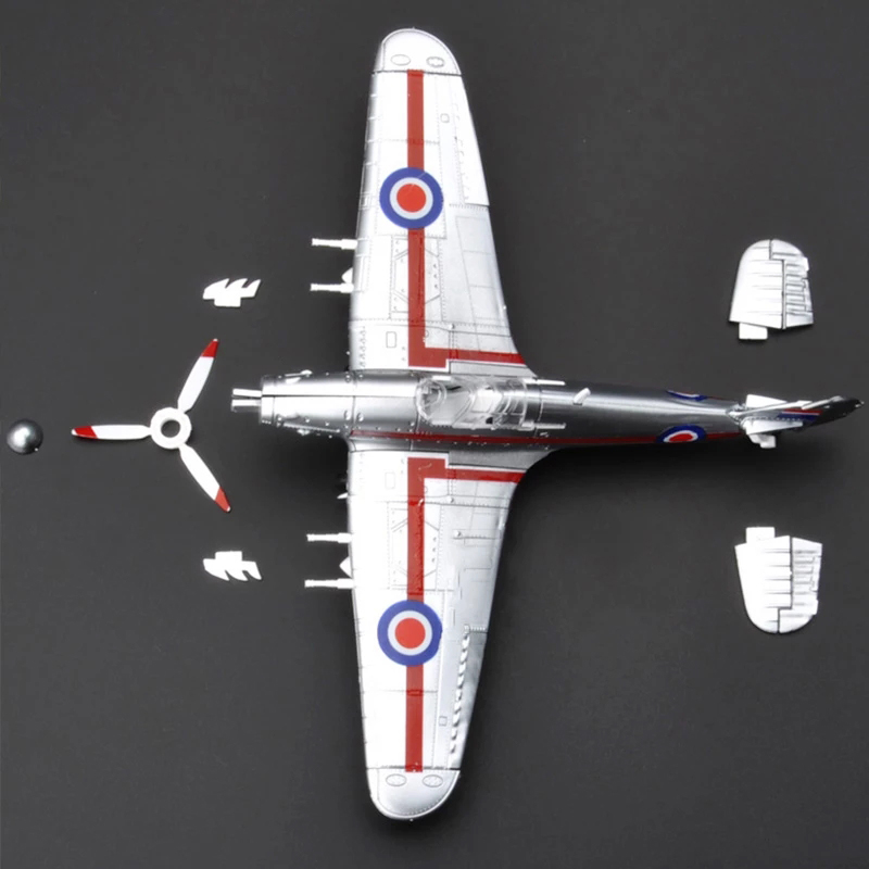 Mainan Rakitan Balok Bangunan Pesawat Tempur UK Hurricane WW2 4D 1 / 48 Diy