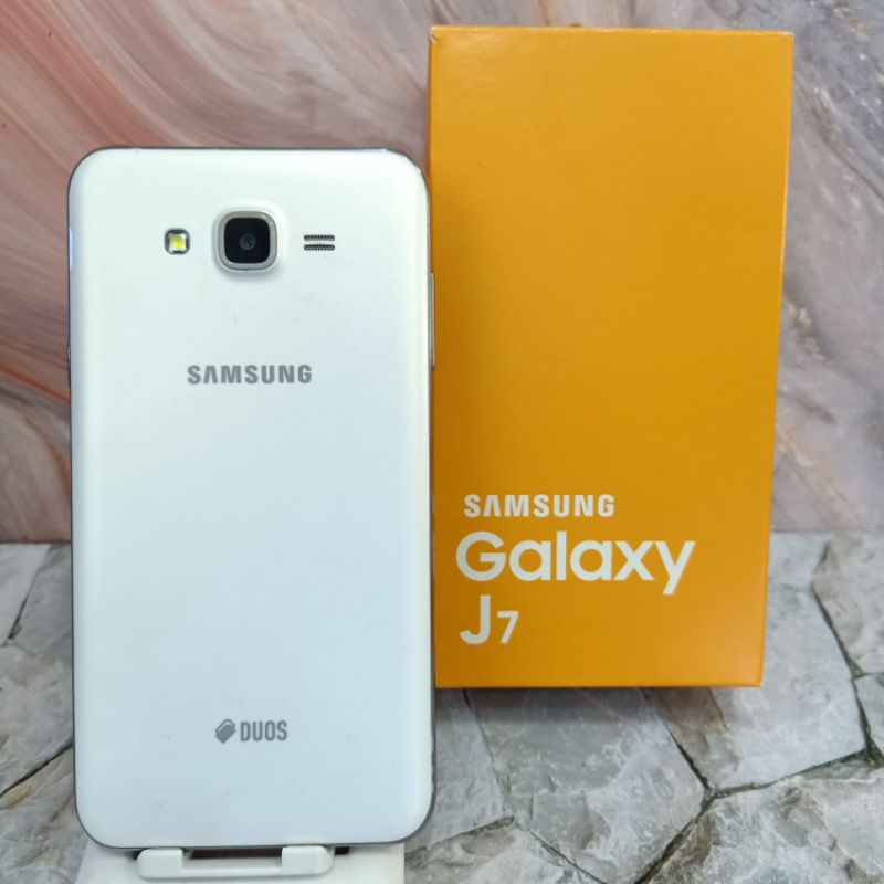 Hp Samsung J7 2015 Hp Second Seken Bekas Bergaransi Fullset Batangan j7