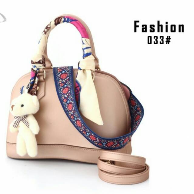 Tas import Chanel Drawstring Quilted 2in1 Chain Bucket Bags