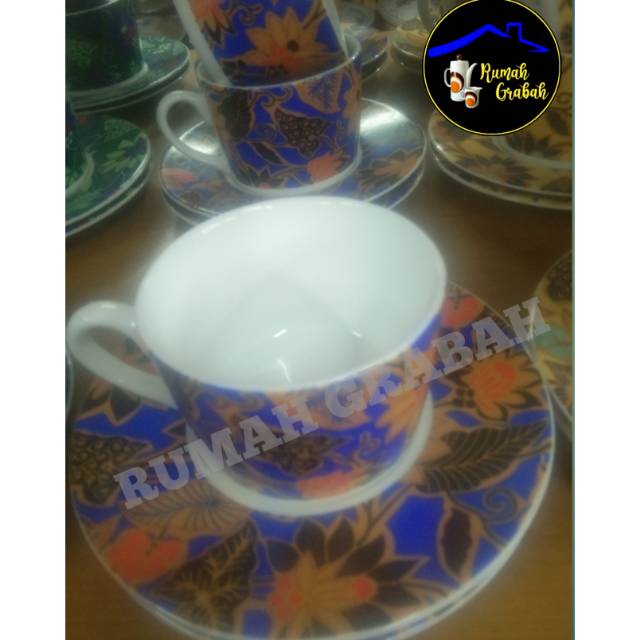 Cangkir Set Batik
