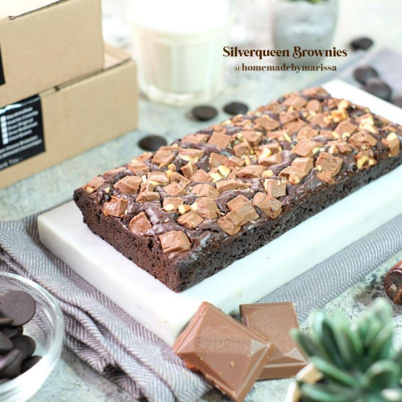 

SILVERQUEEN Fudgy Brownie (Brownies Panggang Silverqueen) Halal