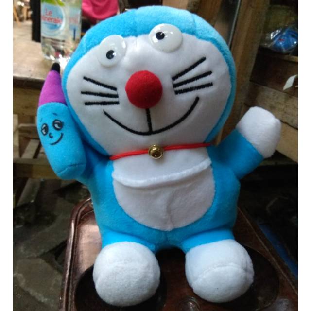 TERMURAH! BEST SELLER! BONEKA DORAEMON DENGAN PENSIL