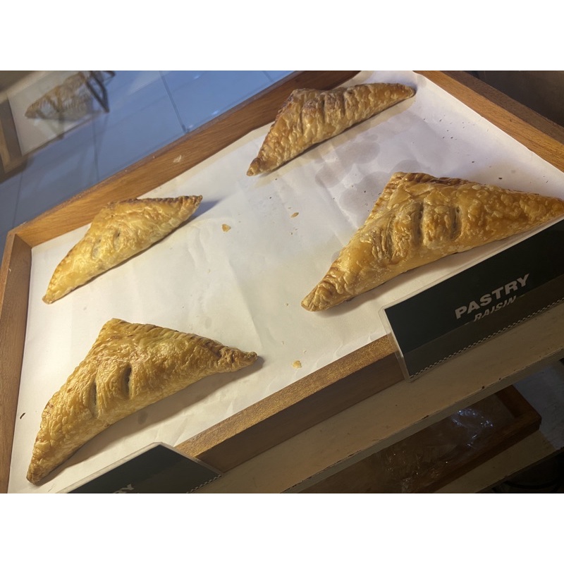 

TUNA PUFF PASTRY FROZEN SUPPLIER CAFE