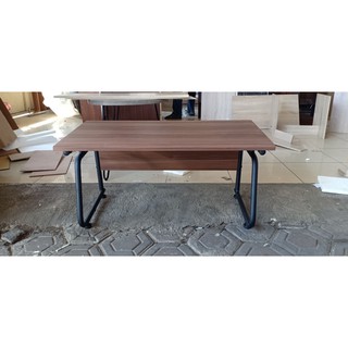 Meja tulis komputer laptop lesehan pendek BANDUNG Shopee Meja tulis komputer laptop lesehan pendek BANDUNG Shopee
