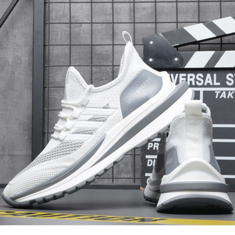 Sepatu Sneakers Pria Fashion Ultraboost