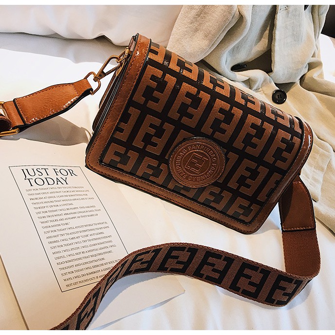 CV02366 TAS FASHION WANITA IMPORT BATAM  MARTHA MEGUMI OB1704 3357 B8570 EL 366 LT1507 BQ2412 7070