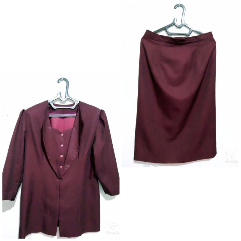 BAJU WANITA UNTUK ORANG TUA